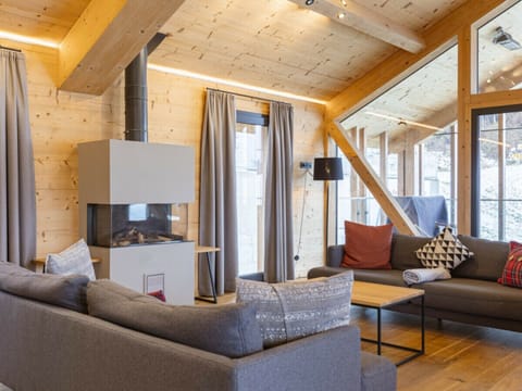 Chalet | Living area