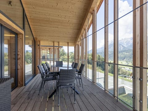 Chalet | Outdoor dining