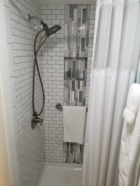 Guest Room 2 / Queen Bed Room with a Private Bath | Bathroom | Shower, free toiletries, hair dryer, towels