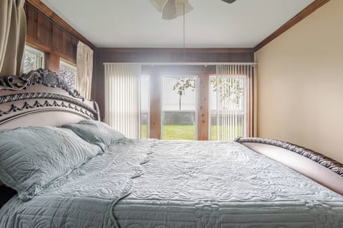 House, 3 Bedrooms, Balcony | 4 bedrooms