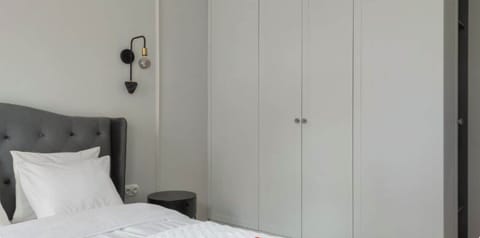 Studio Suite | Iron/ironing board, WiFi (free)