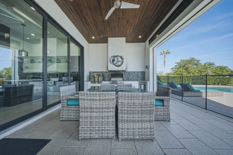 House, Multiple Beds, Pool View (W322E - The Animal Abode) | Outdoor dining