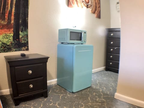 Queen Mountain View | Egyptian cotton sheets, premium bedding, down comforters