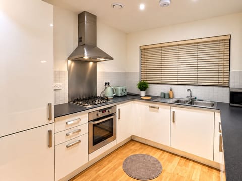 Family Apartment | Shared kitchen