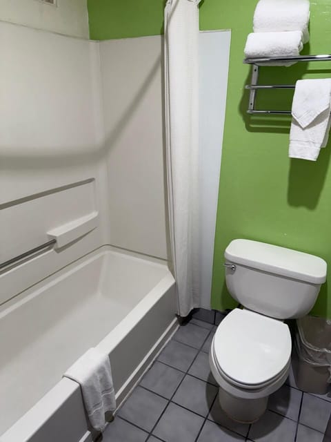 Standard Double Room, 2 Queen Beds | Bathroom | Bathtub, hair dryer, towels