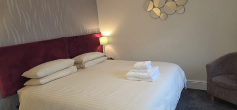 Family Room | Individually decorated, desk, iron/ironing board, free WiFi