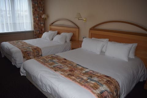 Suite, City View | Egyptian cotton sheets, premium bedding, Select Comfort beds