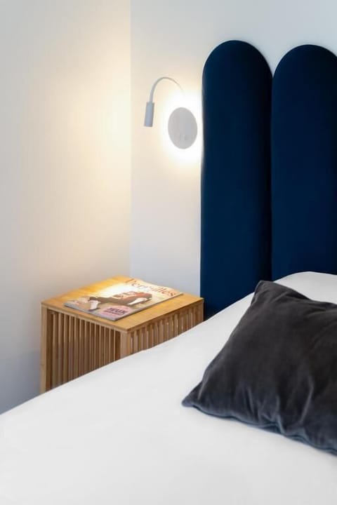 Room, 1 Double Bed | Blackout drapes, iron/ironing board, free WiFi, bed sheets