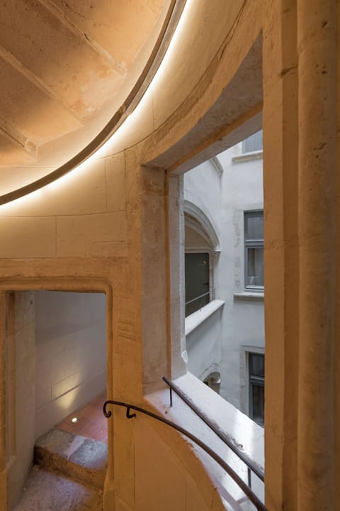 Family Suite, 1 King Bed with Sofa bed, 2 Bathrooms | Premium bedding, pillowtop beds, individually decorated, desk