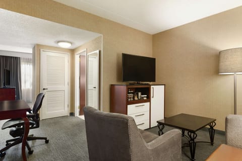 Junior Suite, 2 Queen Beds | Premium bedding, down comforters, in-room safe, blackout drapes