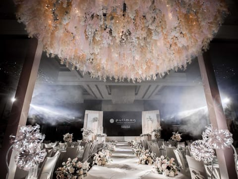 Indoor wedding