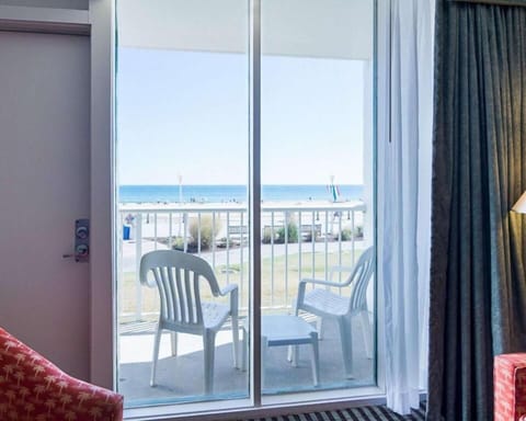 Beach/ocean view
