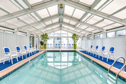 Indoor pool, open 10:00 AM to 10:00 PM, sun loungers