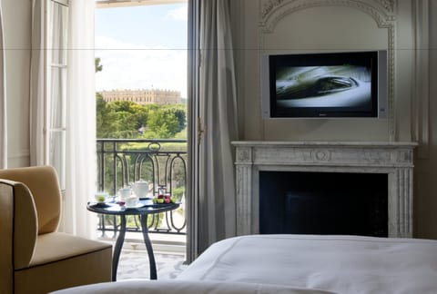 Deluxe Room, 2 Twin Beds, Garden View (Palace 5 Star) | Hypo-allergenic bedding, in-room safe, desk, iron/ironing board