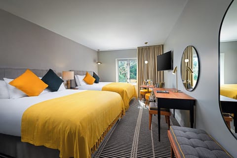 Deluxe Twin Room | Premium bedding, desk, laptop workspace, free WiFi