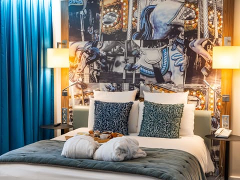 Pillowtop beds, in-room safe, individually furnished, desk