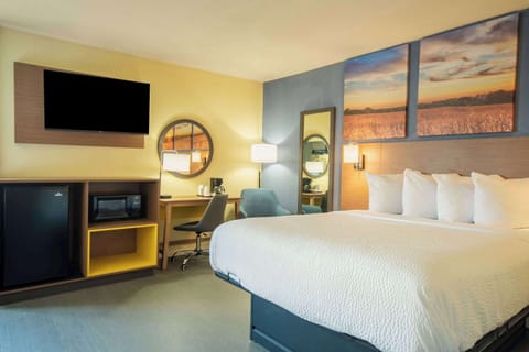 Individually decorated, individually furnished, desk, laptop workspace