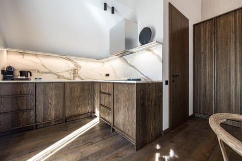 Family Apartment (Vandenis Building) | Premium bedding, minibar, in-room safe, desk