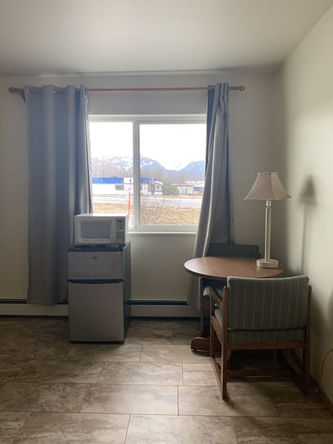 Deluxe Studio | Living area | Smart TV