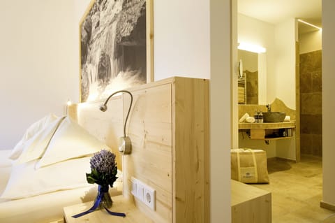 Classic Double Room | 1 bedroom, hypo-allergenic bedding, down comforters, in-room safe