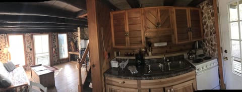 Iron/ironing board, free WiFi, bed sheets, alarm clocks