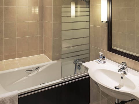 In-room safe, individually decorated, desk, blackout drapes