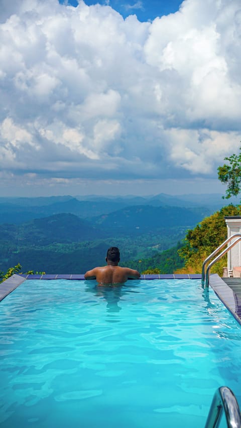 Private pool