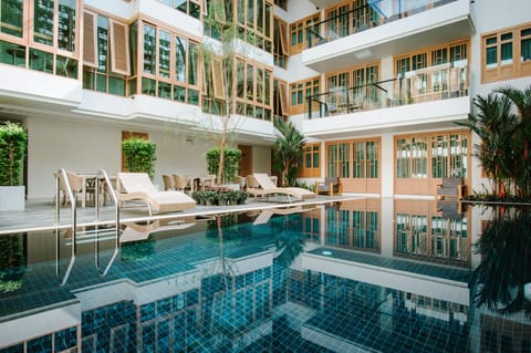 Outdoor pool, sun loungers