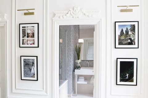 Shower, free toiletries, hair dryer, bathrobes