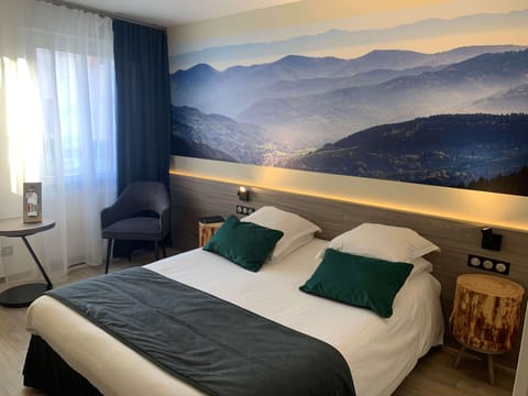 Minibar, in-room safe, desk, blackout drapes