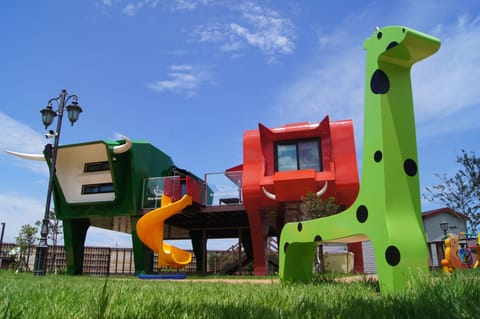 Children's play area - outdoor