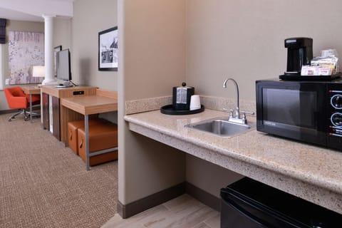 Two queen studio sofa bed non smoking | In-room safe, soundproofing, iron/ironing board, free cribs/infant beds