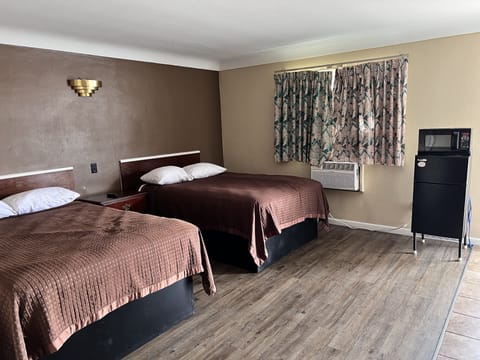 Standard Room | Rollaway beds, free WiFi, bed sheets