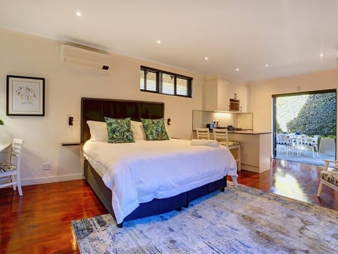 Studio, Garden View | In-room safe, WiFi (free)