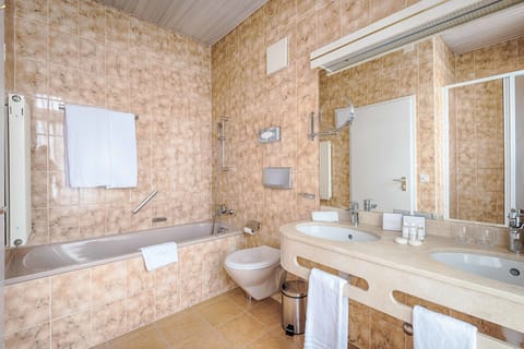 Family Double or Twin Room | Bathroom | Eco-friendly toiletries, hair dryer, towels, soap