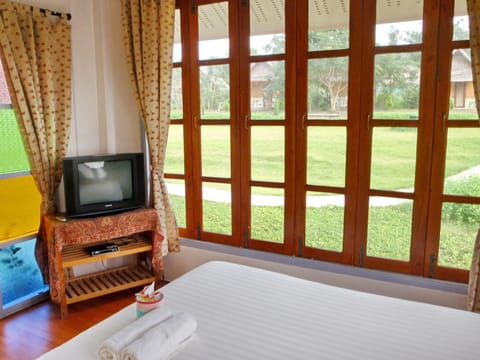 Standard Double Room, Air Conditioned | Room amenity