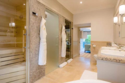 The Gate Lodge | Bathroom | Designer toiletries, hair dryer, bathrobes, slippers