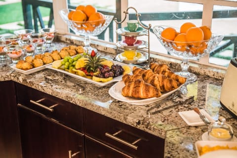 Daily full breakfast for a fee