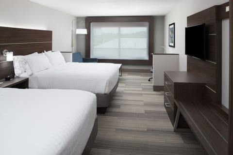 Desk, iron/ironing board, rollaway beds (surcharge), WiFi (free)
