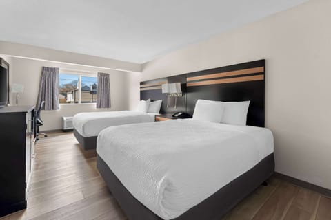 Double Room, 2 Double Beds | Iron/ironing board, rollaway beds, free WiFi, bed sheets