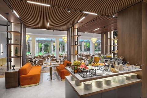 Daily buffet breakfast (EUR 15 per person)