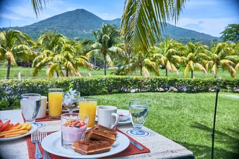 Free daily full breakfast