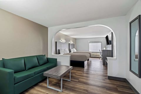 Suite, 2 Queen Beds, Non Smoking | Blackout drapes, iron/ironing board, free WiFi, bed sheets