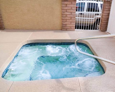 Outdoor pool, open 8:00 AM to 10:00 PM, pool umbrellas, sun loungers