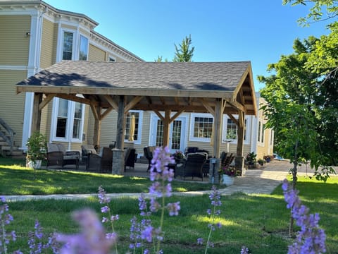 Gazebo