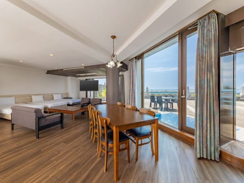 Ocean View Roof Terrace Premium Fifth Room (Non-smoking) | Bed sheets