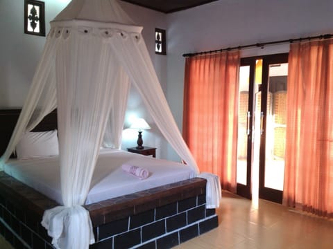 Superior Room | Desk, rollaway beds, free WiFi, bed sheets