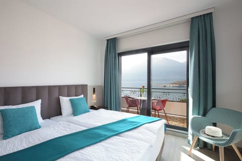Panoramic Double Room, Balcony, Lake View | In-room safe, desk, free WiFi, bed sheets