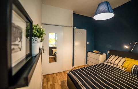 Comfort Double Room | Desk, free WiFi, bed sheets