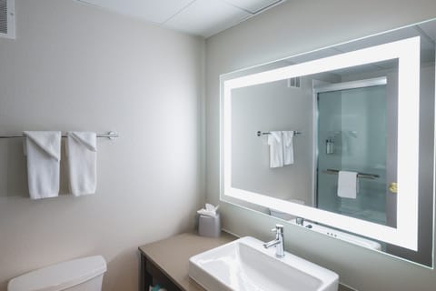 Premium bedding, pillowtop beds, desk, blackout drapes